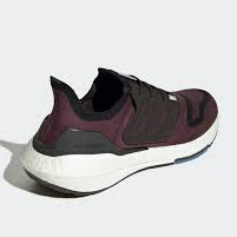 Adidas Ultraboost 22 Running Shoes (Shadow Maroon). Brand New. Men Sizes: 9 - 12 - Picture 10 of 11